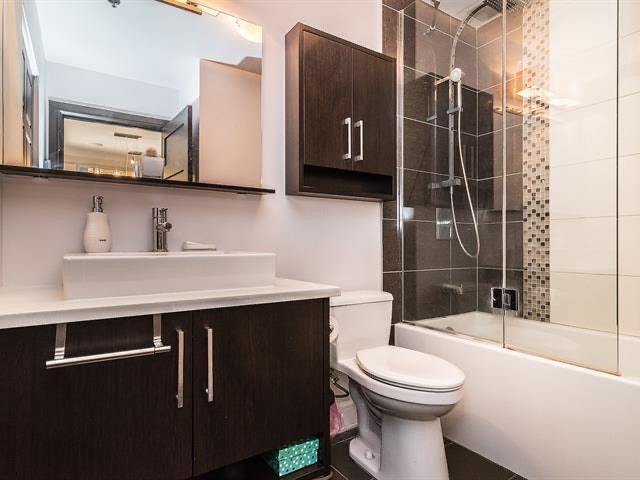 Spacious 3 1/2 next to metro station, parks and amenities — photo 2