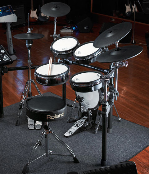 Roland V-Drums TD-25 w/ TD-30KV Upgrades, Amp, Hat Stand, Throne in Drums & Percussion in Windsor Region - Image 3