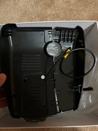 Brand new Mazda cx5 dashcam with rooftop only Hidden wire and easy installation，I can help install，o...