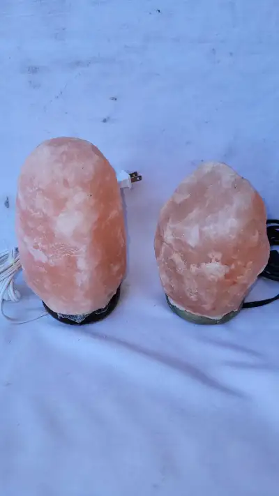 HIMALAYAN SALT Lamps like new, View more