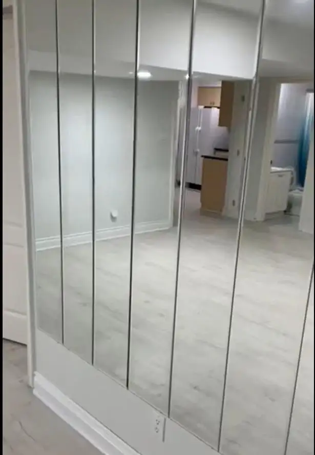 Room for rent for single or couple in Room Rentals & Roommates in City of Toronto - Image 4