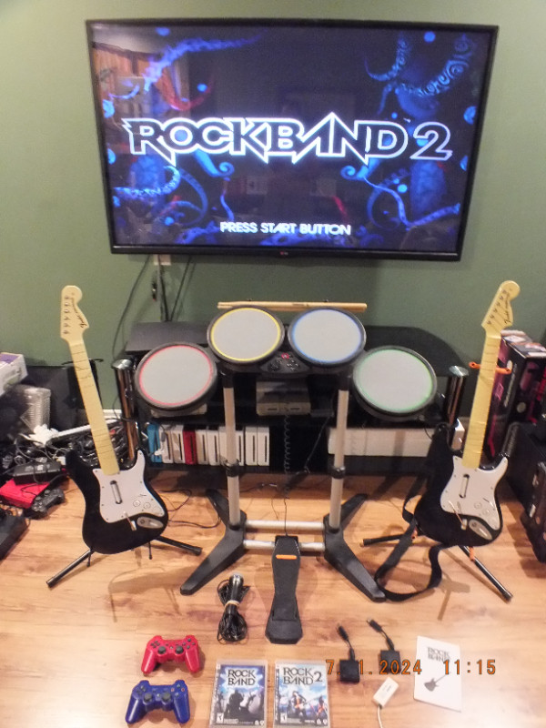 PS3 Rockband Bundle tested works awesome in Sony Playstation 3 in Prince George