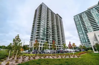 Modern Mississauga 2 Bed 2 Bath w/Parking & Locker