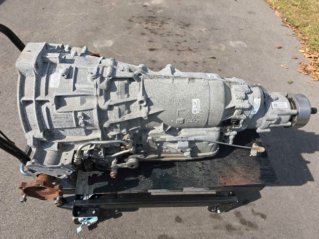 Audi A8L 4.0T AWD Transmission in Cars & Trucks in Hamilton