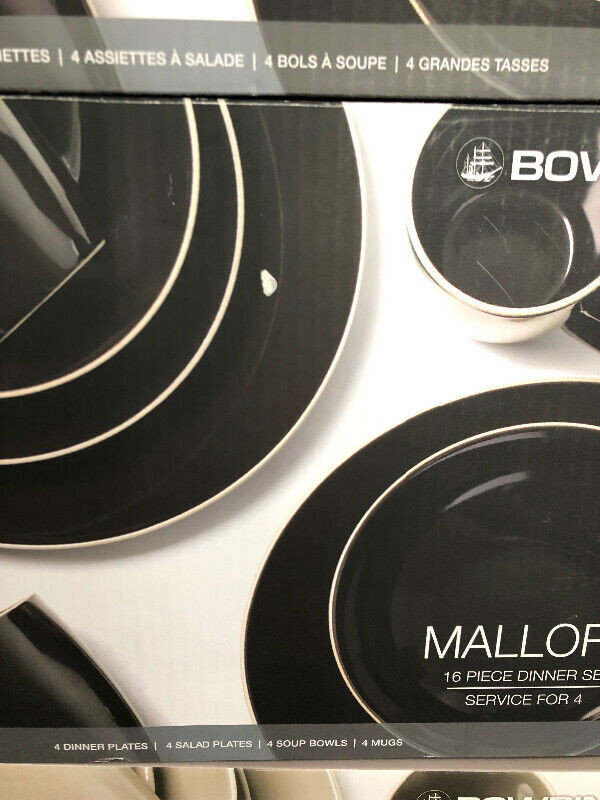 Bowring “Mallory” dishes - 4 settings. in Kitchen & Dining Wares in Hamilton - Image 2