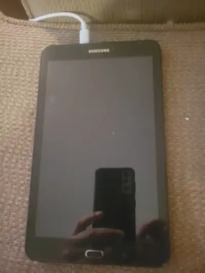 Samsung  Tab E tablet 16gb, View more