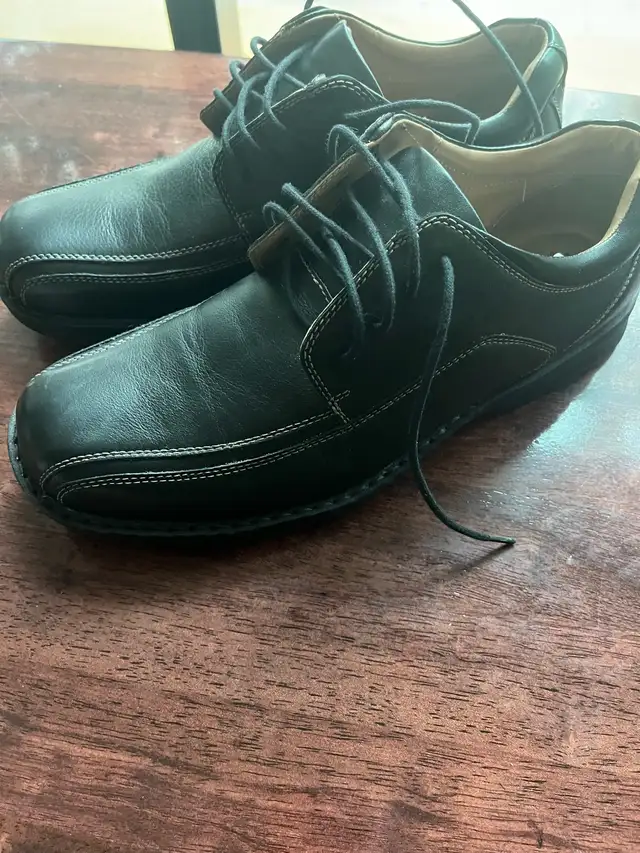 Dockers men’s shoes in Men's Shoes in Edmonton - Image 9