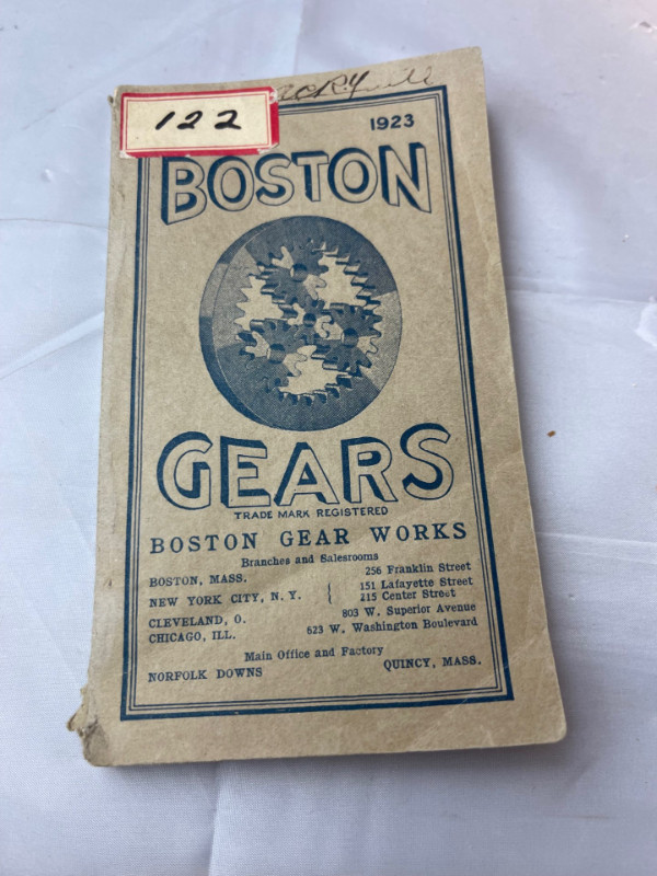 VINTAGE 1923 BOSTON GEAR 194 PAGE POCKET HANDBOOK #M01590 in Arts & Collectibles in Edmonton