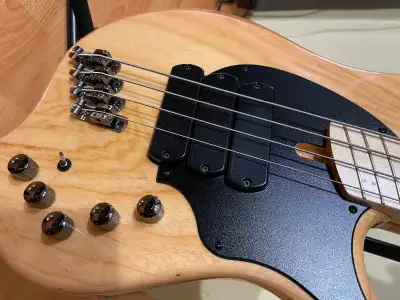 Bass - Dingwall sale/trade, View more