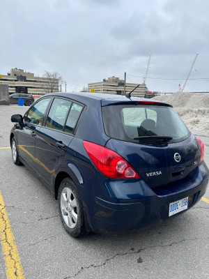 2009 Nissan Versa 1.8 SL