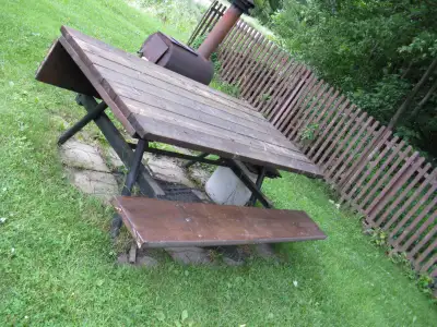 table à pic-nic en bois et banc, View more
