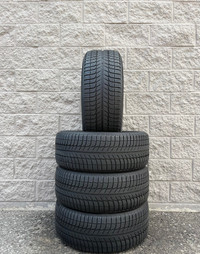 (98%) 4x 235/50R18 Michelin X-Ice Xi3 Winters