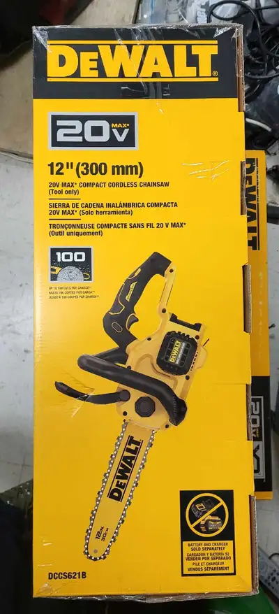 Asking $175 or best offer. New sealed in box I'm selling a brand new Dewalt 20V MAX* Compact Cordles...