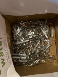 free Steel Prong Fasteners and compression bars