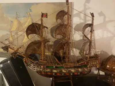 $200 for the ship,, $50 for the art. Pick up north end Please see my other ads for interesting stuff...