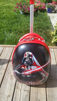 Star Wars carry on suitecase, kids travel