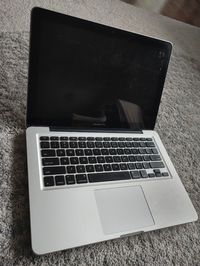MacBook Pro Core i5 A1278 (2015) in Laptops in City of Halifax - Image 3