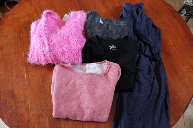 Lot of Girl's Size 7-8 Tops/Sweaters in Kids & Youth in London
