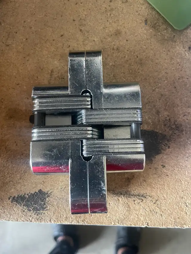 SOSS Hidden Hinges in Hardware, Nails & Screws in Edmonton - Image 4