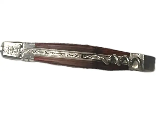Bin 5 Classic Laguiole Corkscrew Knife Ironwood Handle in Kitchen & Dining Wares in Calgary - Image 7
