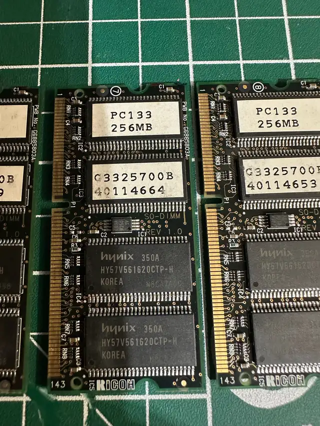 Original Ricoh 256MB PC133 PCB SDRAM DIMM   in Flash Memory & USB Sticks in Mississauga / Peel Region - Image 4