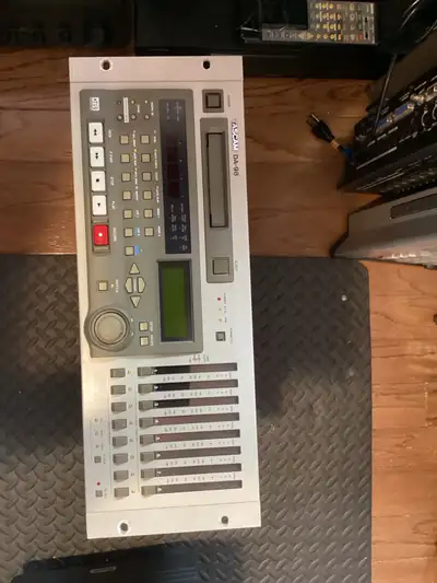Vintage TASCAM DA-98 Profession DTRS 8-Track Digital Multitrack, View more