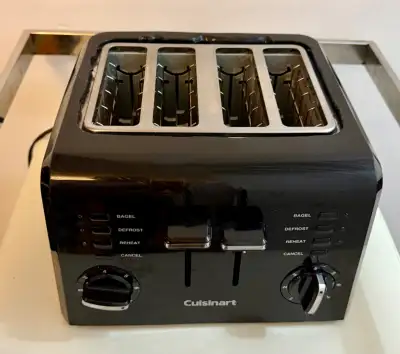 Cuisinart 4-Slice Compact Toaster, 7-browning Levels, View more