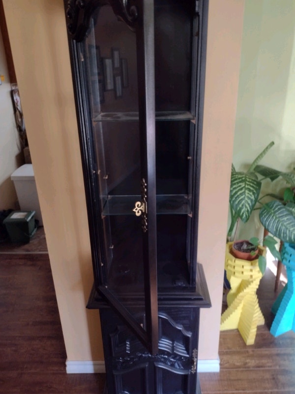 Hutches & Display Strathcona County Kijiji