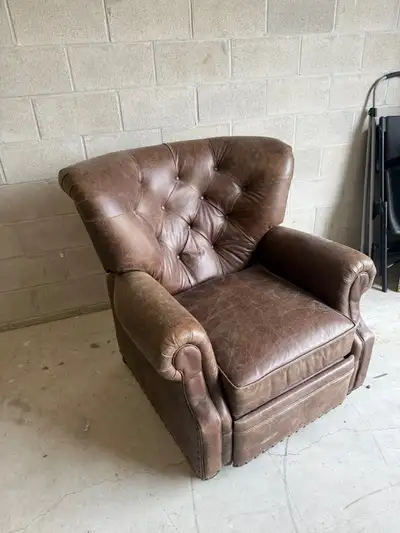 Luxury recliner leather chair for sale. Lightly used. Relaxing, good for watching tv, movies, readin...