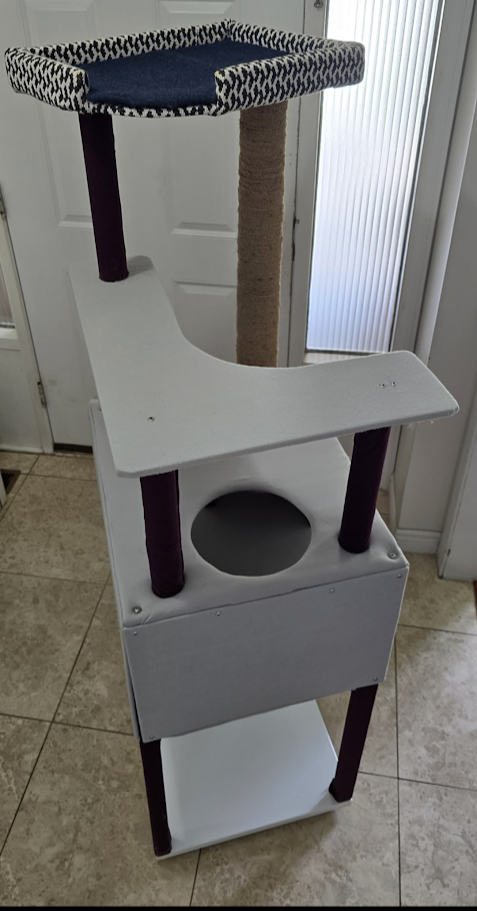 Custom Made Cat Tree - 5 Ft. tall in Accessories in Kitchener / Waterloo - Image 2