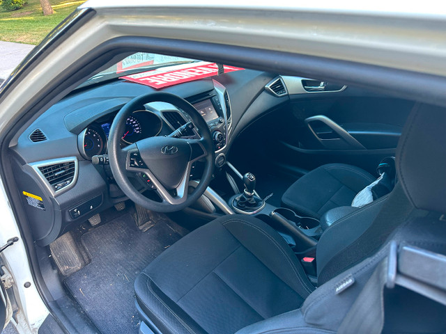 HYUNDAI VELOSTER 2016 1.6 CYLINDERS dans Autos et camions  à Ville de Montréal - Image 2