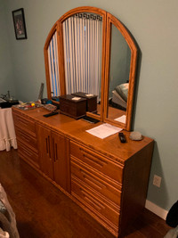 Oak bedroom dresser with mirror, 2 end tables and headboard