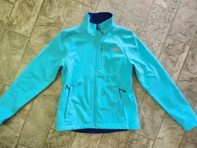Women's blue NORTHFACE jacket (size Medium), View more