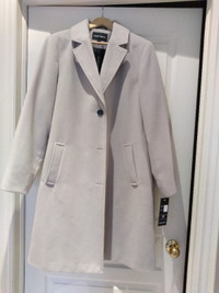 New Woman's Winter coat