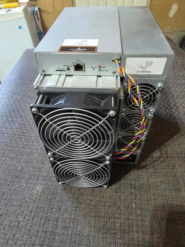 Bitcoin Miners in Other in Edmonton - Image 6