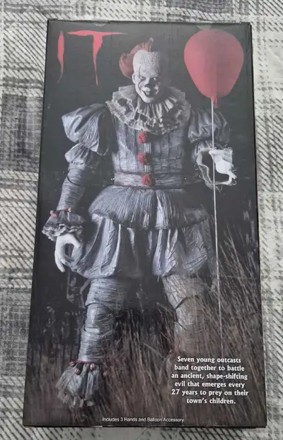 Neca Pennywise Figurine , View more