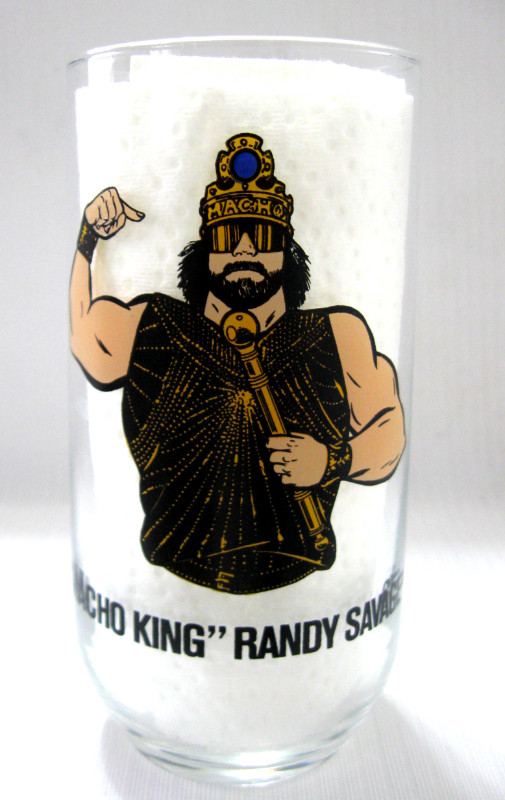 VERRE de LUTTEUR  WWF 1990 WRESTLING MACHO- KING - RANDY SAVAGE dans Art et objets de collection  à Ouest de l’Île