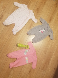 3 Quantity: NB 0 to 3 month baby girl sleepers