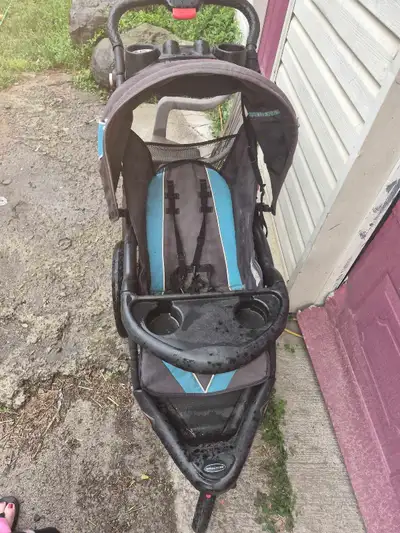 Baby Trend Stroller with aux, View more