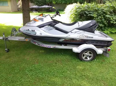 -Excellent ski excellent condition: 71 mph/113 kph. -This was my friend & neighbour's ski since new....
