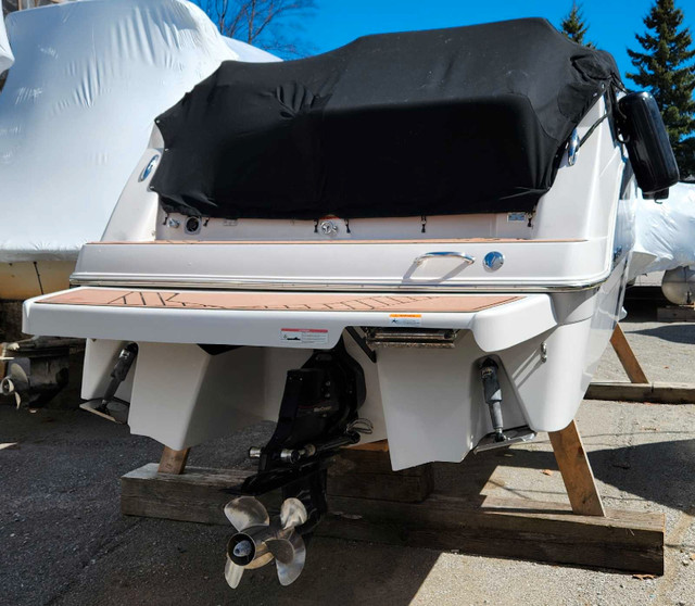 2016 Glastron 259GS in Powerboats & Motorboats in Markham / York Region - Image 4