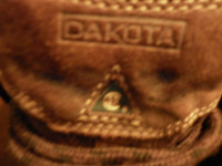 Men's Dakota size 14 safety shoes
