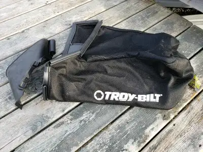 Grass bag and discharge chute deflector, View more
