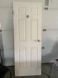 Free interior door