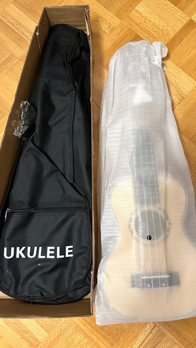 Brand new 23” Ukulele  in Guitars in Markham / York Region - Image 2