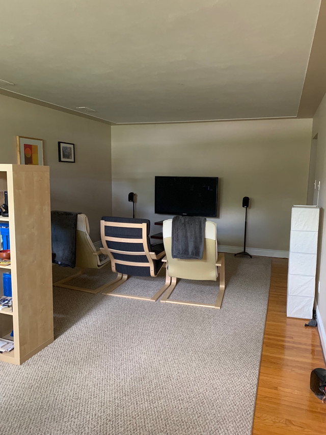 Belmont Village one bedroom lower level Long Term Rentals Kitchener