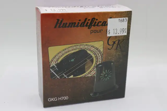 GK Guitar Humidifier GKG H700 (#1683) in Guitars in City of Halifax - Image 2