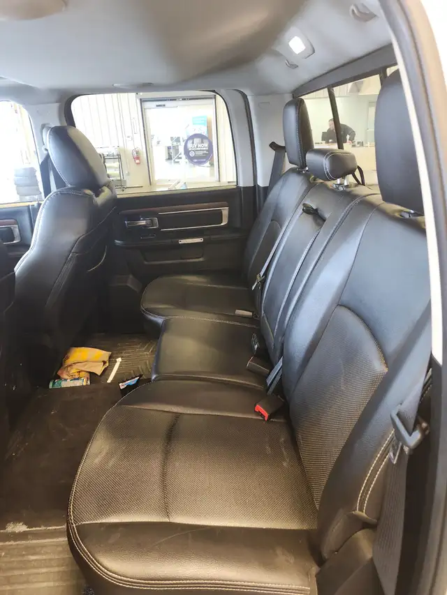 2016 Ram 1500 Laramie in Cars & Trucks in Regina - Image 9