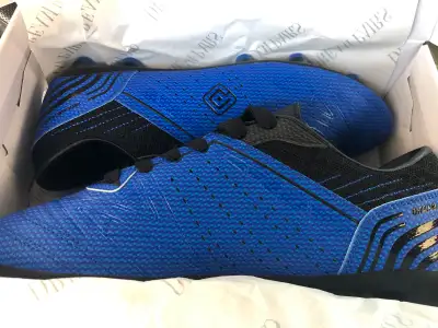 Dream Pairs Soccer Cleats, View more