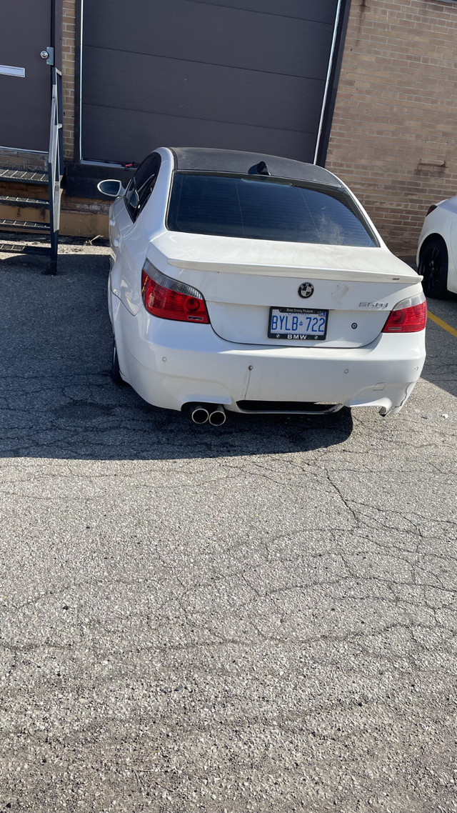 2007 BMW 550i with RARE SMG2 Transmission in Cars & Trucks in City of Toronto - Image 3
